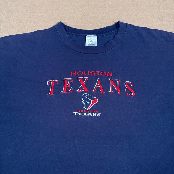 Vintage Houston Texans Embroidered T-Shirt 2XL Navy Delta Pro Weight Faded Worn - Picture 2 of 9